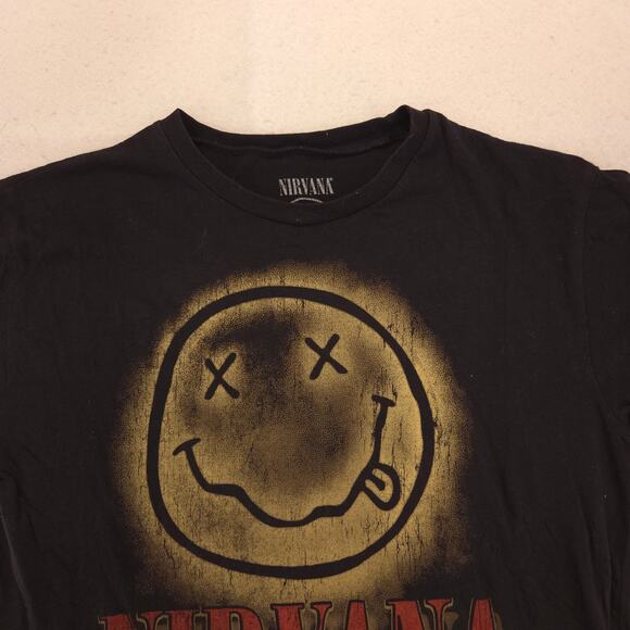 Nirvana Band Casual Crew Neck Graphic T-Shirt Adult Mens Size Medium M Black - Picture 1 of 9